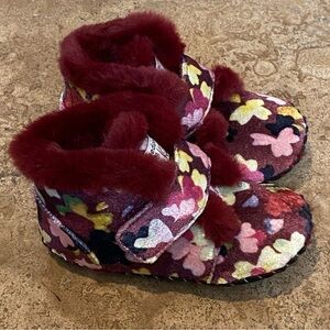 SOLD!! NWOT~PEDIPED Infant Original Rosa Winter Floral Faux Fur Shoes-18-24M